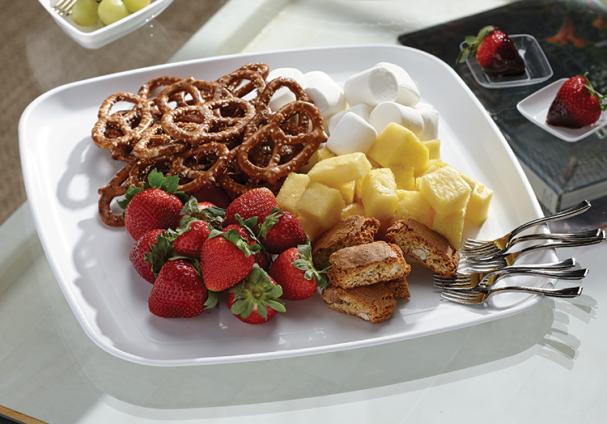 White PP 14.1" Mozaïk® Square Platter