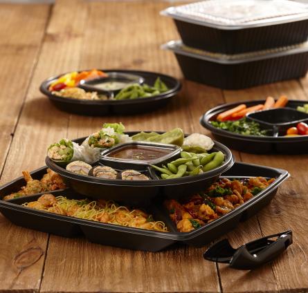 Black 12" Four-Compartment with Center Compartment Round Stackable Party Platter (4x8-12 oz.)