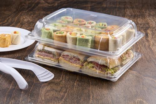 Clear 8" x 11" UltraStack® Rectangle Platter with Clear 2" Dome Lid