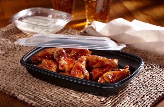 Black 30 oz. Medium Rectangle Container with Clear Dome Lid