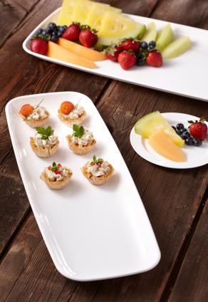 White 6.5” x 17.5” Mozaik® Rectangle Platter | Sabert