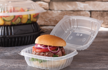 Classic Clear 9” x 9” Three-Compartment Hinged Square Classic Clear 9” x 9” Three-Compartment Hinged Square