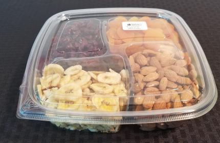 Clear SureStrip® Tamper Resistant Lid for 48 oz. Four-Compartment Square Tray