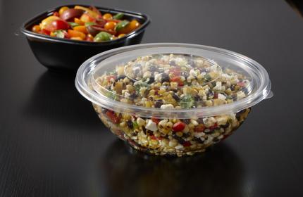 Clear 24 oz. Medium Round Bowl with Clear Flat Lid