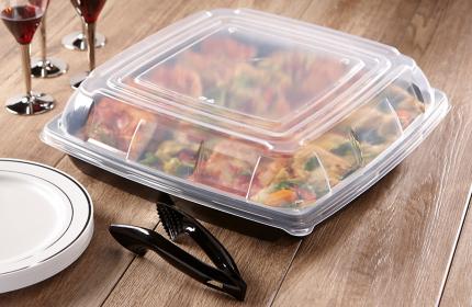 Black 14" Square Deep Party Platter with Clear PP 2.5" Lid (155 oz.)