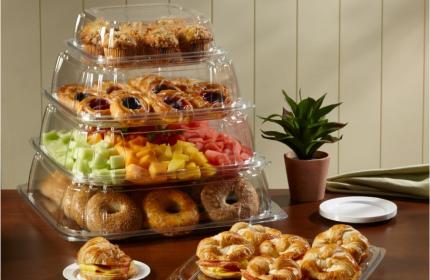 Clear 10.7” UltraStack® Square Platter with Clear 3” Dome Lid