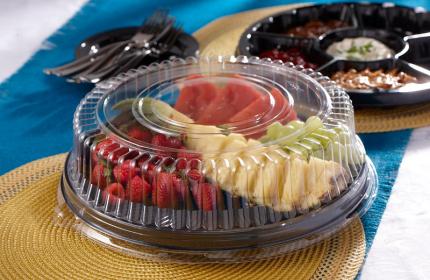 Black 16" Nova Plus Round Platter with Clear High Dome Lid